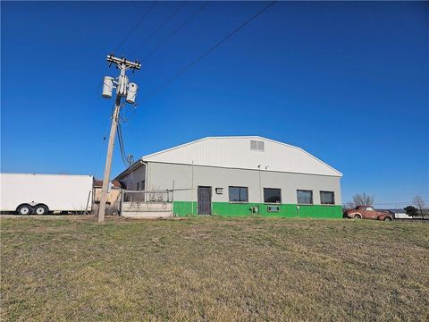 MLS: 2525294