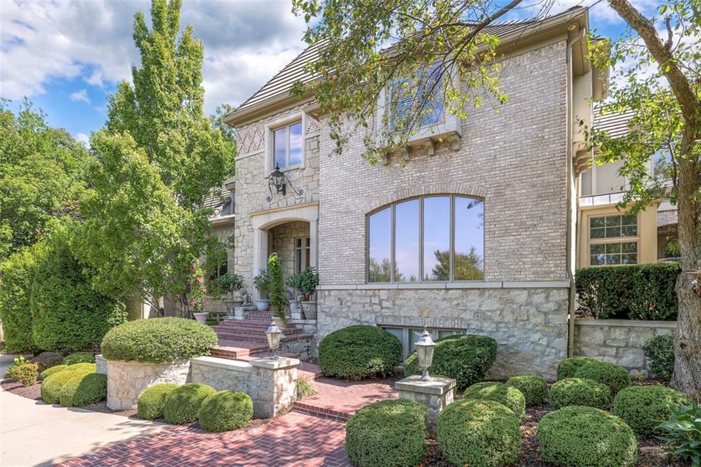 11425 Canterbury Circle