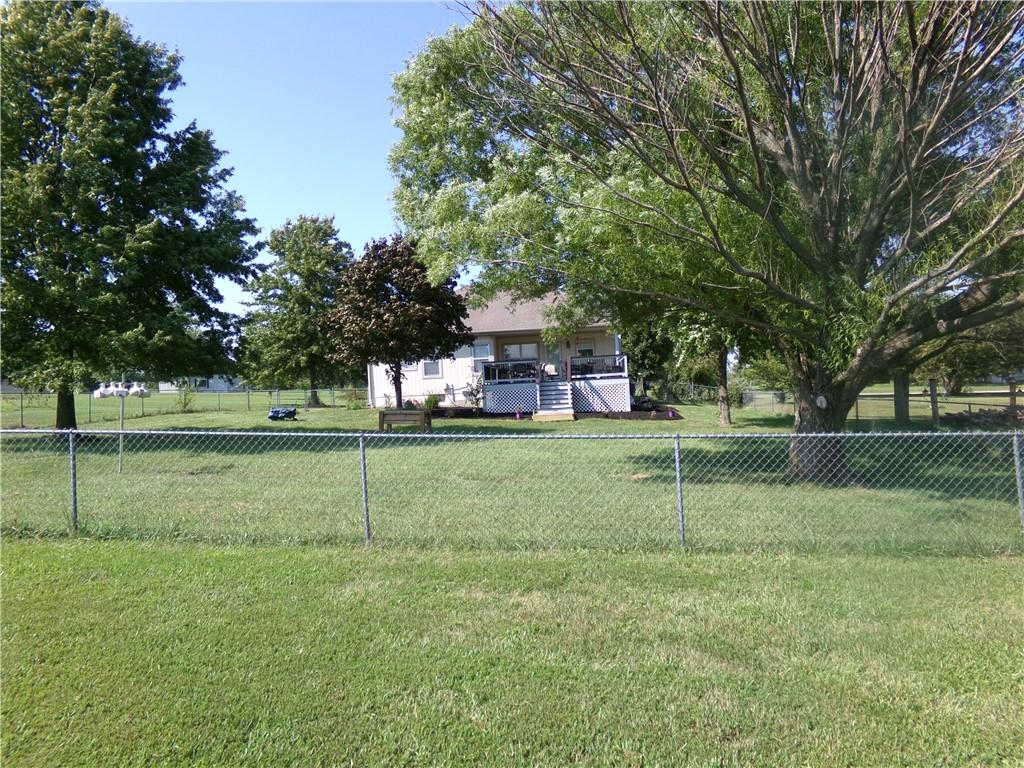 1366 NW 565th Road