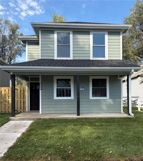 Photo of 917 W Valley Street, St Joseph, MO 64504 (MLS # 2646894)