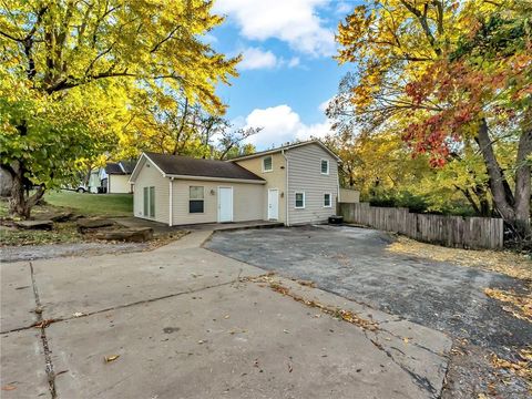 3628 N Flora Avenue Kansas City MO 64116