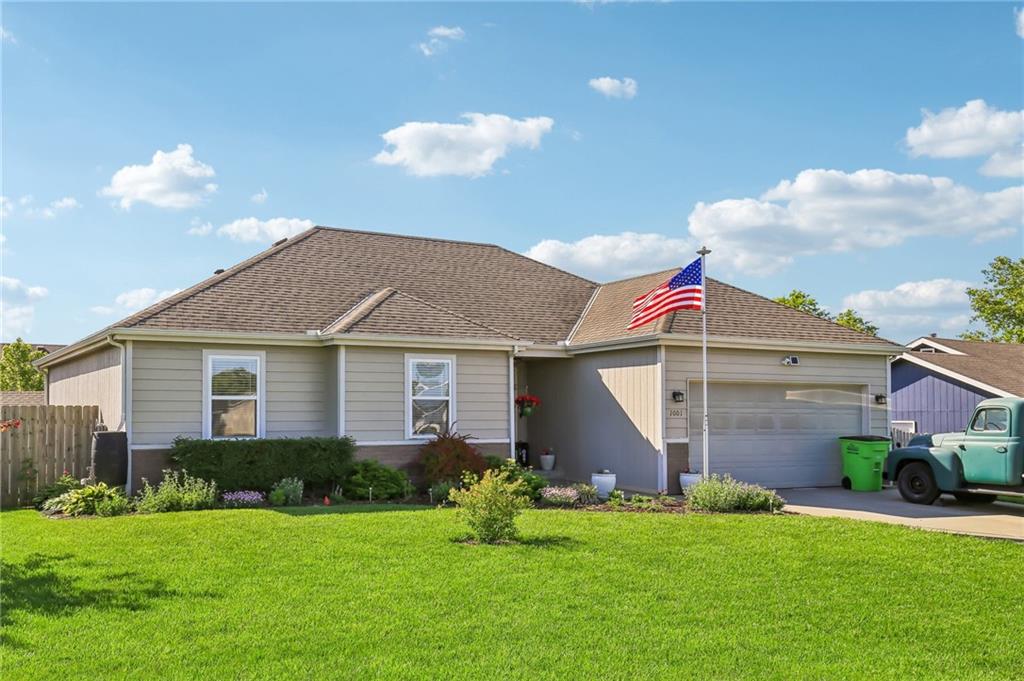 1001 Bluestem Drive