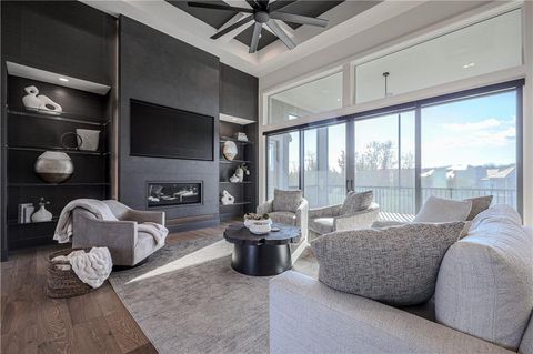 5818 N Lucerne Avenue Kansas City MO 64151