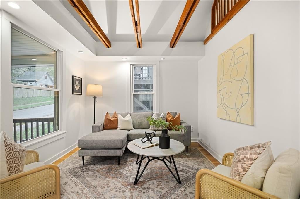 1406 W 45th Street