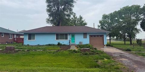 Photo of 208 4th Street, Winchester, KS 66097 (MLS # 2619602)