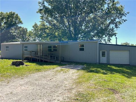 Photo of 624 N McComb Street, Rich Hill, MO 64779 (MLS # 2620580)