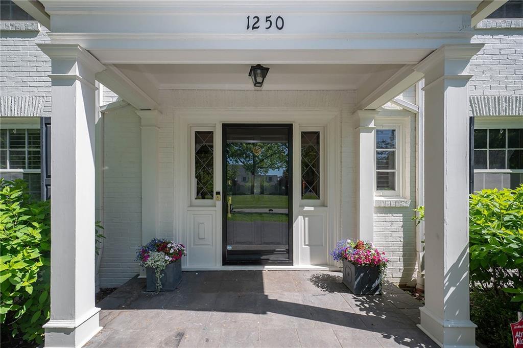 1250 W 63rd Terrace