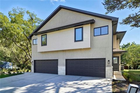 207 NW Orchard Court, Lee\'s Summit, MO 64063 - MLS#: 2576763