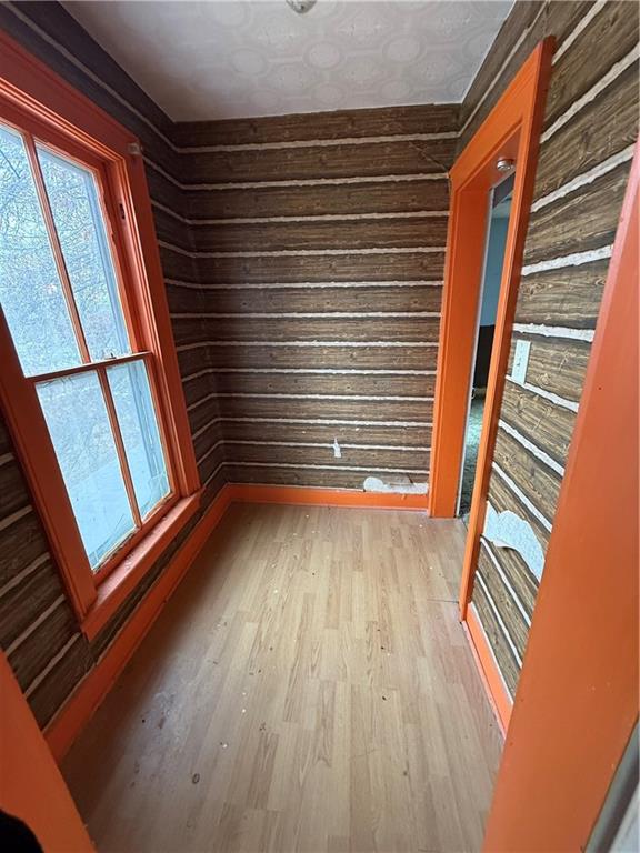 Maysville, Missouri 64469, United States, 3 Bedrooms Bedrooms, ,2 BathroomsBathrooms,Residential,Active,244357