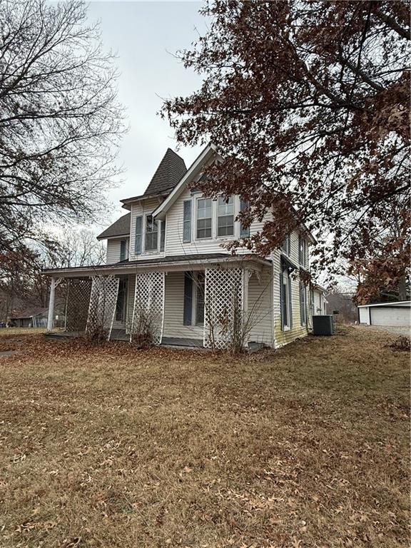 Maysville, Missouri 64469, United States, 3 Bedrooms Bedrooms, ,2 BathroomsBathrooms,Residential,Active,244357