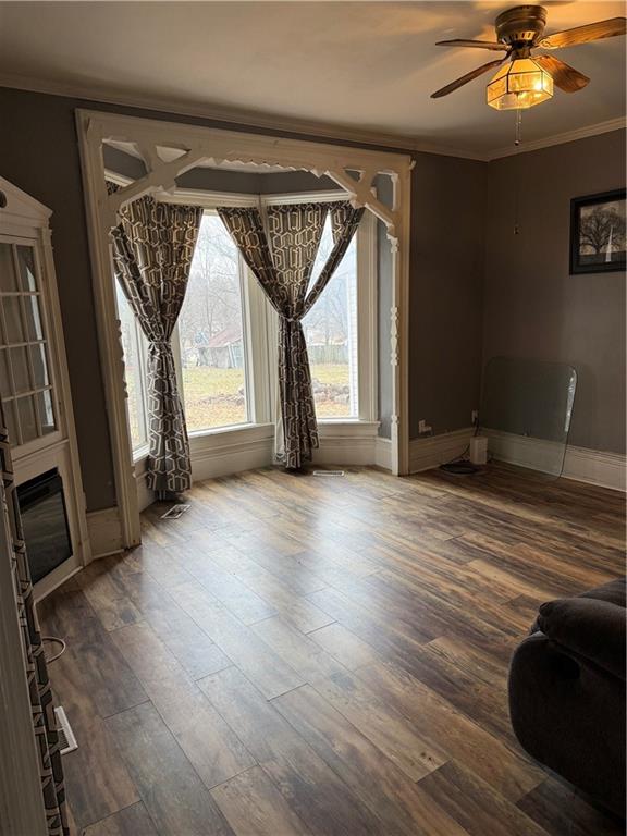 Maysville, Missouri 64469, United States, 3 Bedrooms Bedrooms, ,2 BathroomsBathrooms,Residential,Active,244357