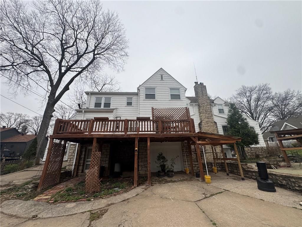 Photo of 1410 S Broadway Street, Leavenworth, KS 66048 (MLS # 2618446)