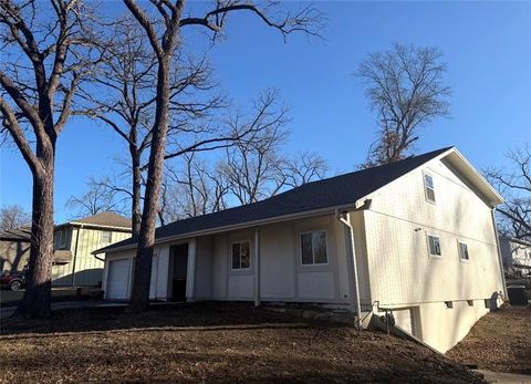 6507 GOODMAN Drive Mission KS 66202