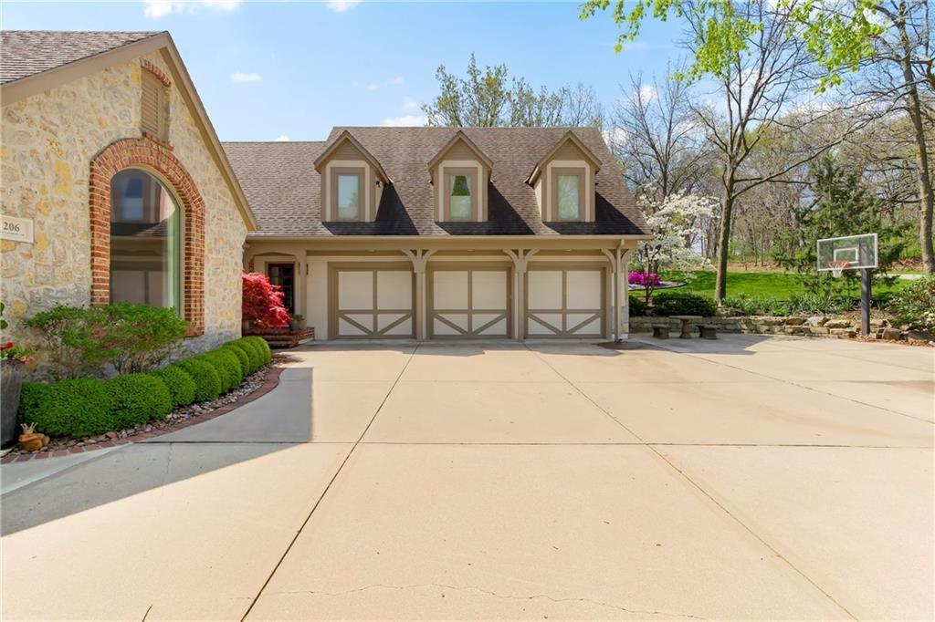 206 South Shore Drive