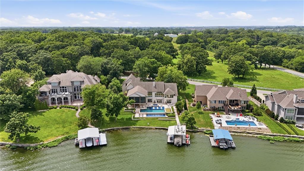 206 South Shore Drive