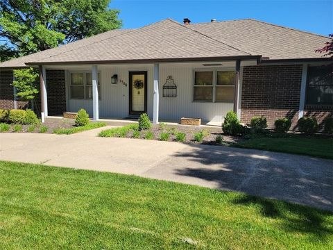1700 Twin Oaks Drive, Harrisonville, MO 64701 - MLS#: 2598589