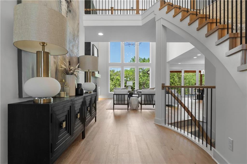 2508 NE Woodland Oak Circle