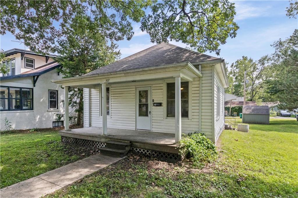 307 E Miami Street