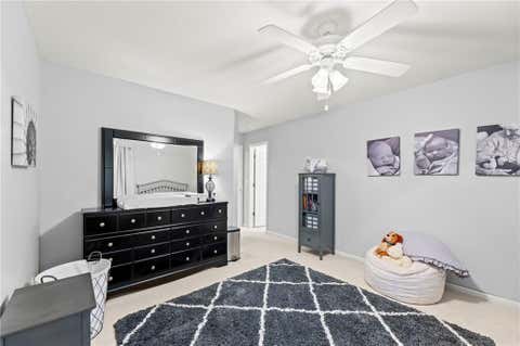 Tiny photo for 1567 Oakwood Lane, Liberty, MO 64068 (MLS # 2634727)