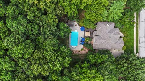 Tiny photo for 1567 Oakwood Lane, Liberty, MO 64068 (MLS # 2634727)