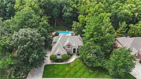 Tiny photo for 1567 Oakwood Lane, Liberty, MO 64068 (MLS # 2634727)