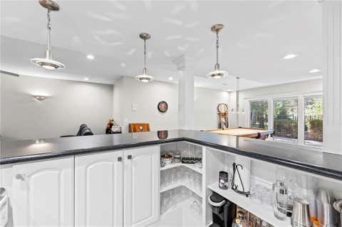 Tiny photo for 1567 Oakwood Lane, Liberty, MO 64068 (MLS # 2634727)
