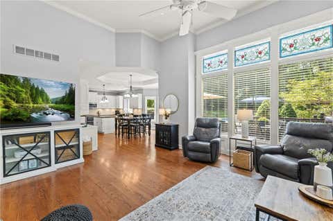 Tiny photo for 1567 Oakwood Lane, Liberty, MO 64068 (MLS # 2634727)