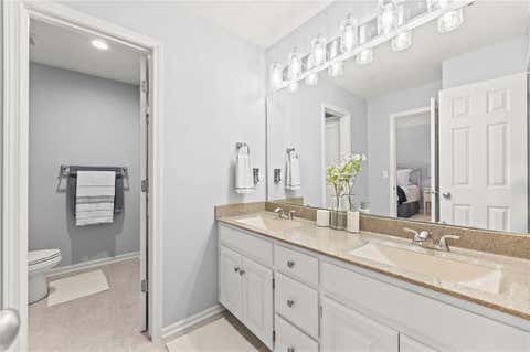 Tiny photo for 1567 Oakwood Lane, Liberty, MO 64068 (MLS # 2634727)
