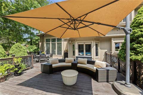 Tiny photo for 1567 Oakwood Lane, Liberty, MO 64068 (MLS # 2634727)