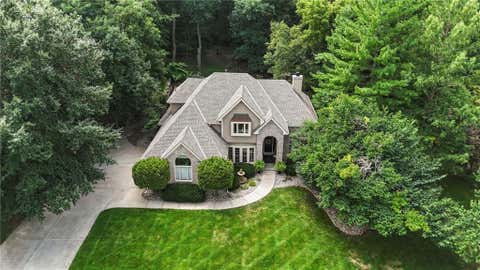 Tiny photo for 1567 Oakwood Lane, Liberty, MO 64068 (MLS # 2634727)