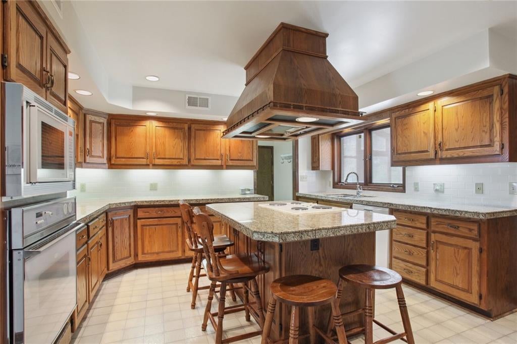 4225 Scott Road