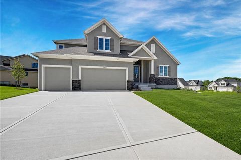22077 W 99th Terrace, Lenexa, KS 66220 - MLS#: 2555563