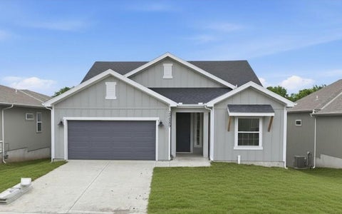 Photo of 20665 Skyview Lane, Spring Hill, KS 66083 (MLS # 2597659)