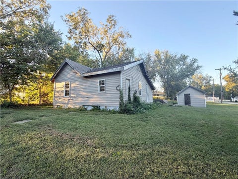 MLS: 2645421