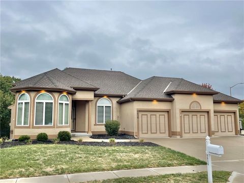 Photo of 8636 N Utica Avenue, Kansas City, MO 64053 (MLS # 2583300) Photo of 8636 N Utica Avenue, Kansas City, MO 64053 (MLS # 2583300)
