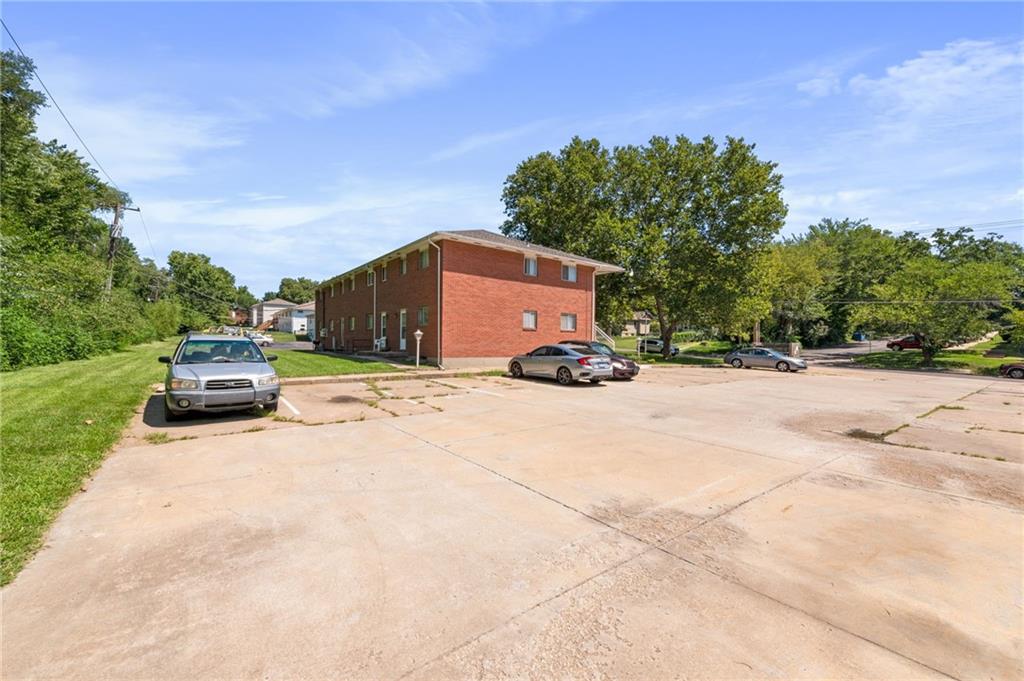 8420 Robinson Street