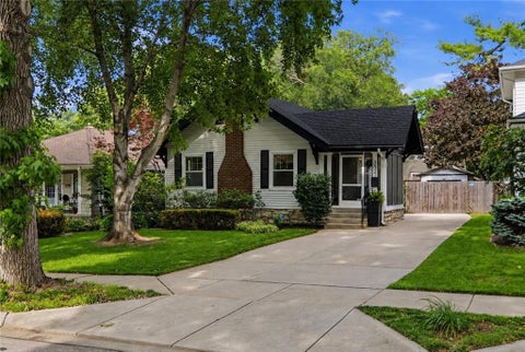 5827 Holmes Street, Kansas City, MO 64110 - MLS#: 2624166