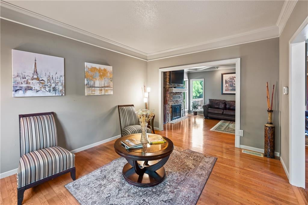 132 The Woodlands Drive