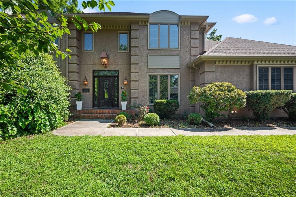 132 The Woodlands Drive