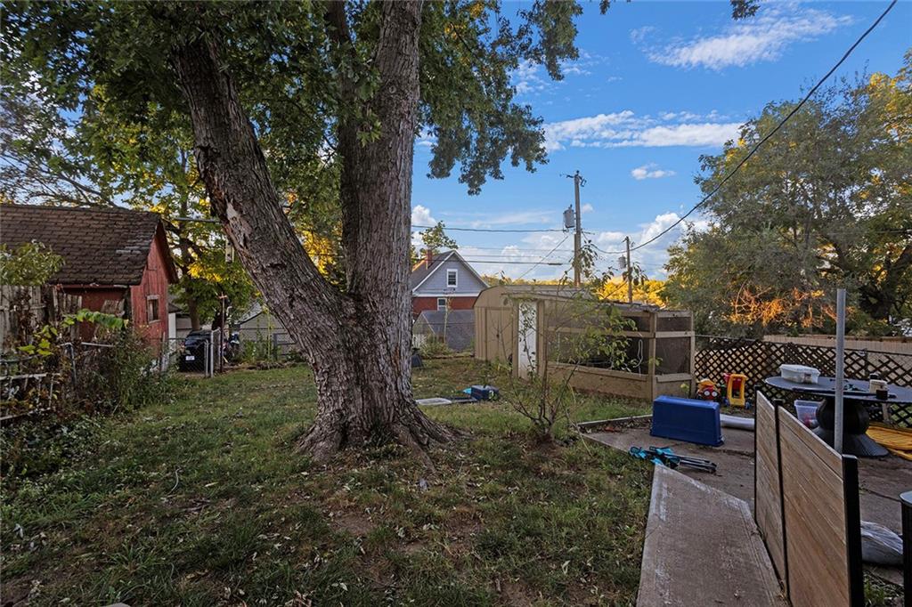 643 & 645 Orville Avenue