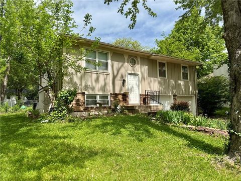 12828 S Trenton Street, Olathe, KS 66062 - #: 2548118