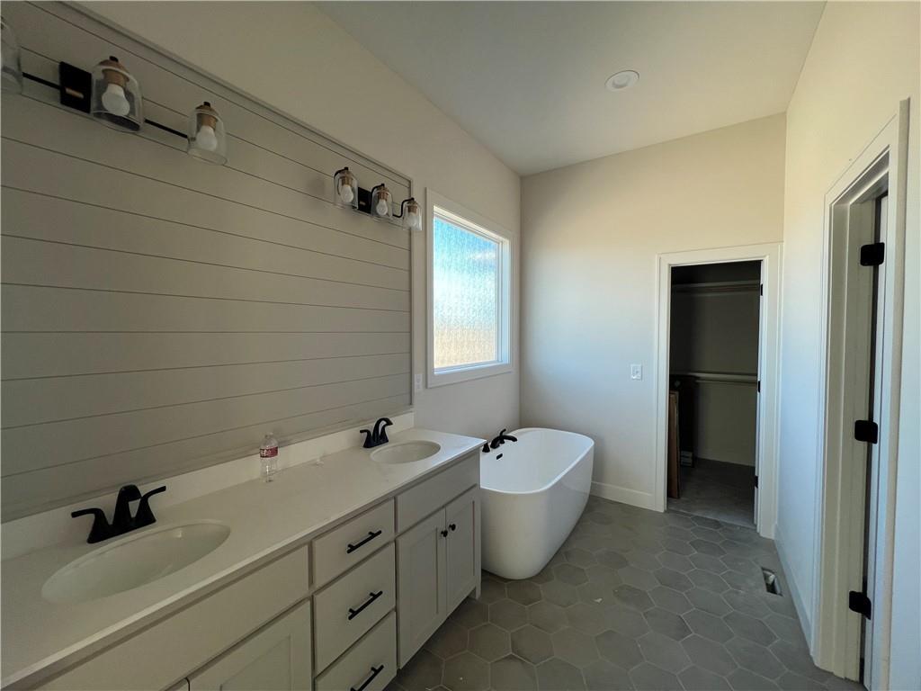 16928 S Brentwood Street