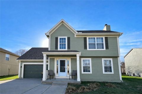 7436 N LEWIS Avenue Kansas City MO 64158