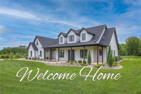 111 NW 238th Pvt Road, Clinton, MO 64735 - #: 2538733