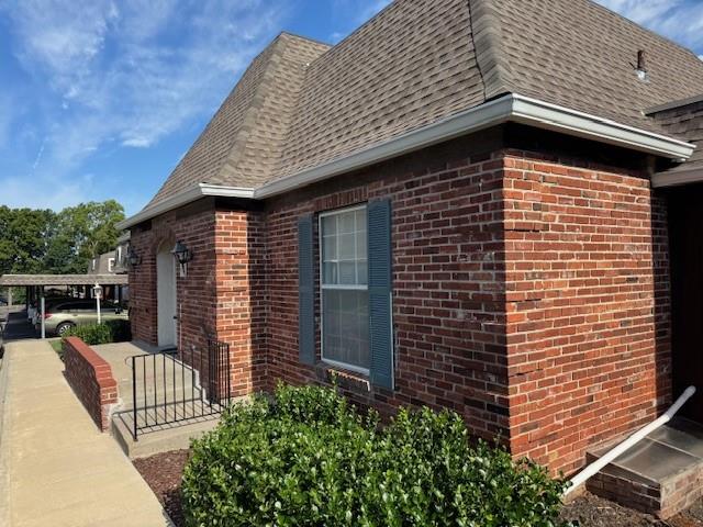 5737 Metcalf Court