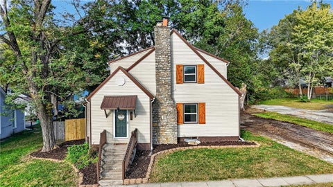 Photo of 219 S FRONT Street, Pleasant Hill, MO 64080 (MLS # 2647152)