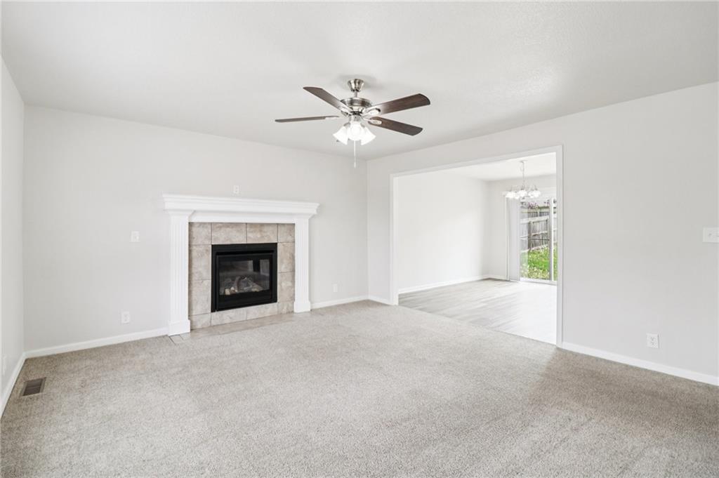 1307 NW Hilltop Lane