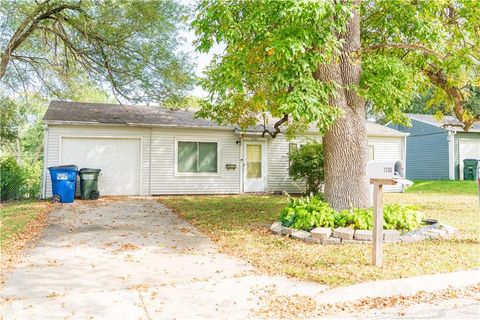 1736 Brook Street, Lawrence, KS 66044 - MLS#: 2559385