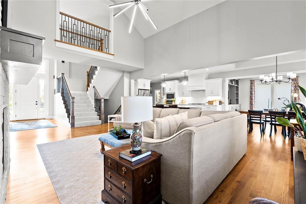 9268 Brownridge Street