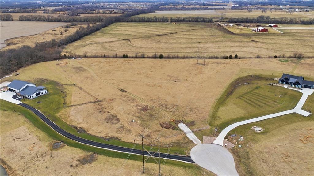 15350 W 193rd Terrace